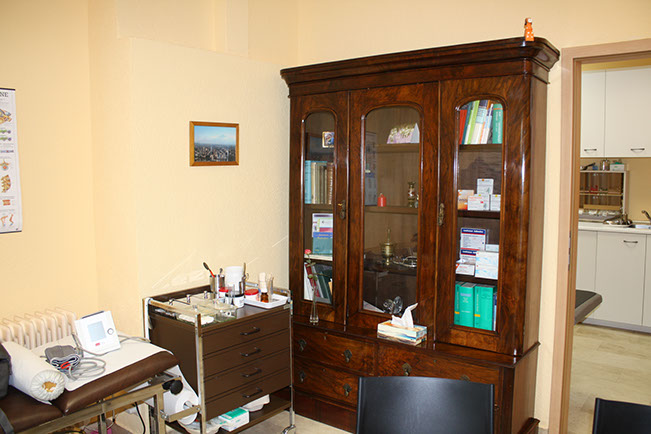 Dr. Claudia Böhnke´s Sprechzimmer3 Dr. Claudia Böhnke´s Sprechzimmer3